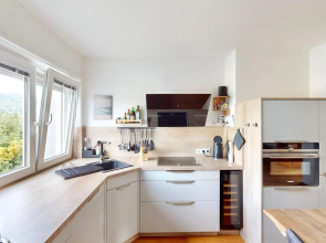 Schöne Ferienwohnung mit guter Anbindung, sehr guter Ausstattung und kostenloses WLAN