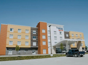 Fairfield Inn & Suites Lincoln Airport