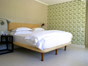 Cape Standard Guest House