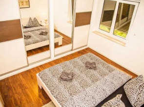 Apartments Musicology