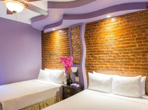 Broadway Hotel and Hostel