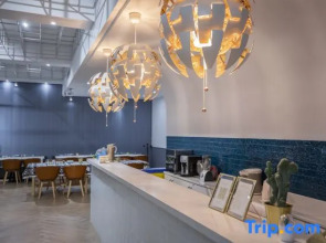 Xiyan, Enjoy Lake Living