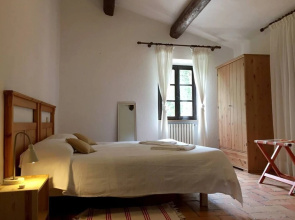 Caselle Charming Apartment in Italy for 10 People