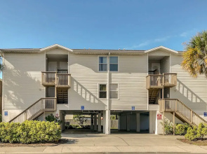Beachside Condo in Tampa Bay by RedAwning
