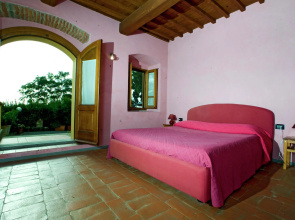 Apartment in Chianti Near Florence