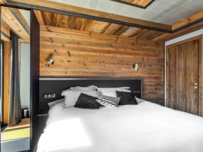 Chalet Banksy