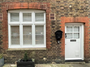 Peaceful Cottage for Two in Horsham