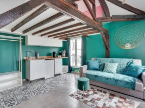 147 Suite Atmosphere, Nice Duplex, Paris Center