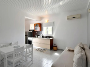 Anemolia Apartments With Pool