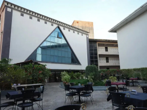 Hotel Trupti International by Iroomz