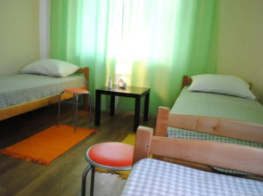 Домино Хостел