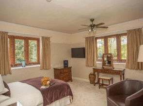 Mackenzie Hotels - The Dales Country House Hotel