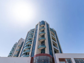 DeluxeApartment with Views of the Marina