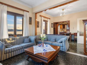 Sunset Apartment in Platanias
