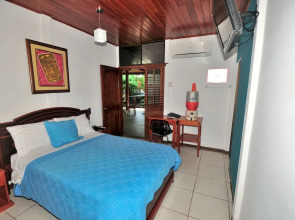 Isla Azul Hotel