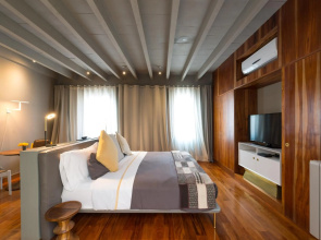 Dos Casas Hotel & Spa