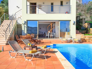 Secret Escape Villa With Heated Pool