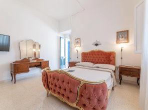 Villa Sabina - Torre Suda