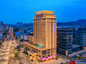 Atour Hotel Dongguan Fenggang