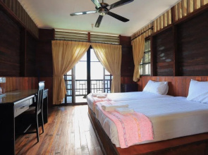Sunborneo Island Resort