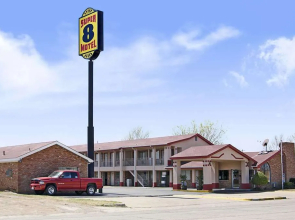 Super 8 Vernon