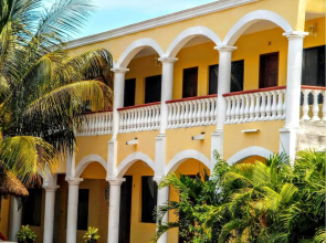 Hotel los Arcos