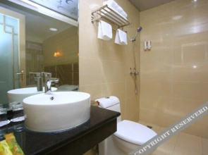 Chengdu Huagang Shuyuan Homestay(成都华港墅院民宿)