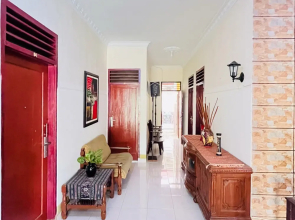 Lega Guest House Syariah near UISU Medan RedPartner