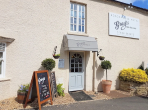 Roade House Hotel