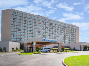 Wyndham Tulsa