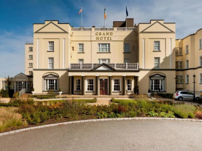 Grand Hotel