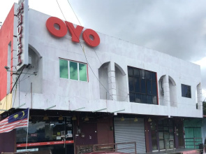 OYO 89589 Naiim Hotel
