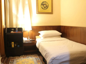 Kisa Villa