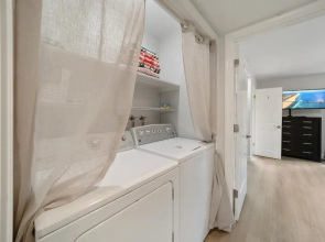 Steps To the Sand And Main Street 4br