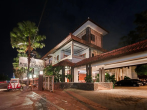 Surya Kencana Seaside Hotel