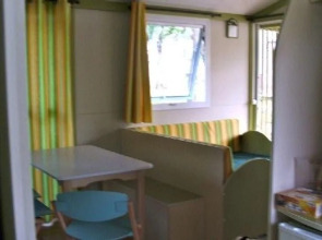 Bungalow With 2 Bedrooms in Ruoms, With Wonderful Mountain View, Shared Pool, Enclosed Garden