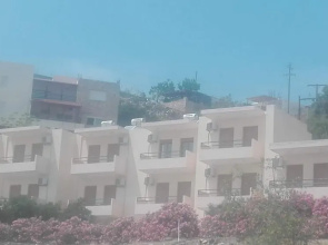 Sfinias Hotel