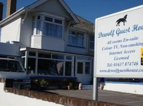 Dewolf Guest House