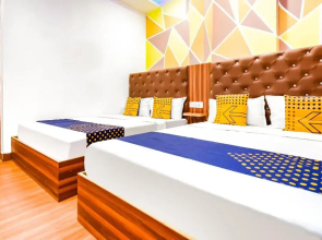 Hotel Royal House by OYO Rooms
