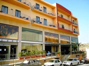 Downtown Hotel