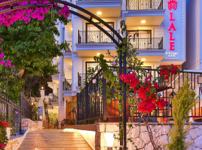 Lale Hotel