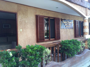 Double Diamond Inn Guest House