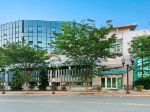 Global Luxury Suites on Prospect Street