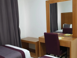 Nova Park Hotel