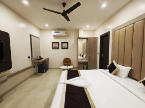 Radha Residency by Shrigo Hotels
