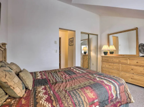 Fireplace & Stream Access: Cozy Grand Lake Retreat