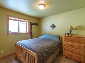 Creekview Court #4 2 Bedroom Townhouse by Redawning