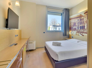 Отель Sheraton Khalidiya
