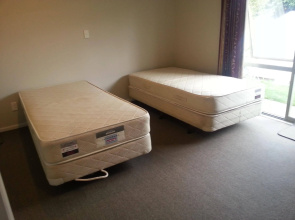 Christchurch Airport Bed and Breakfast