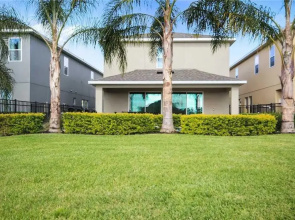 Reunion Daisy 6 Bedroom Home with Private Pool